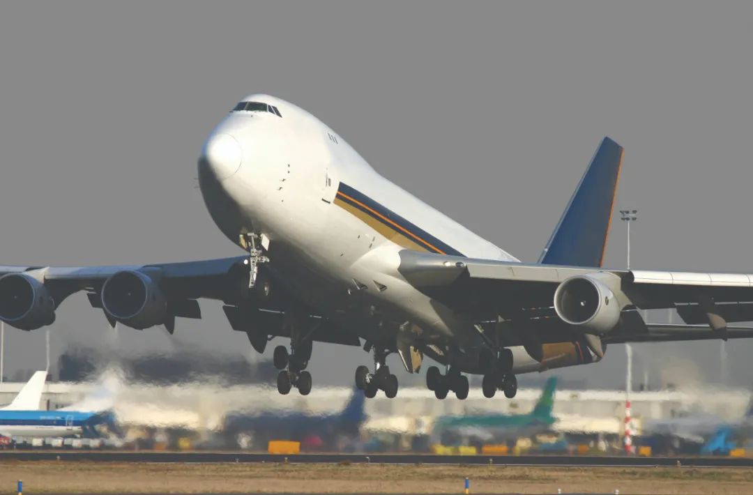 PARKER：航空液壓動(dòng)力包給制造商帶來(lái)哪些驚喜非常激烈？